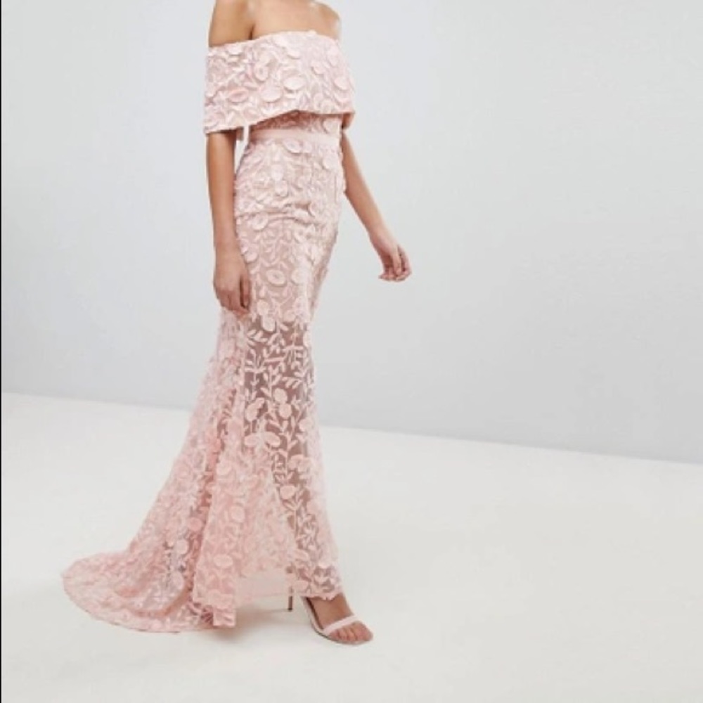 Jarlo London- Maxi Dress